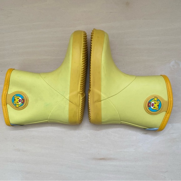 Shimajiro Toddler Rain Boots Yellow Size Japan 16 / US 8 (Tiger Boy) Pre-Owned - Picture 3 of 8
